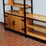 Bibliotheque fabriquée en bois métal sur mesure